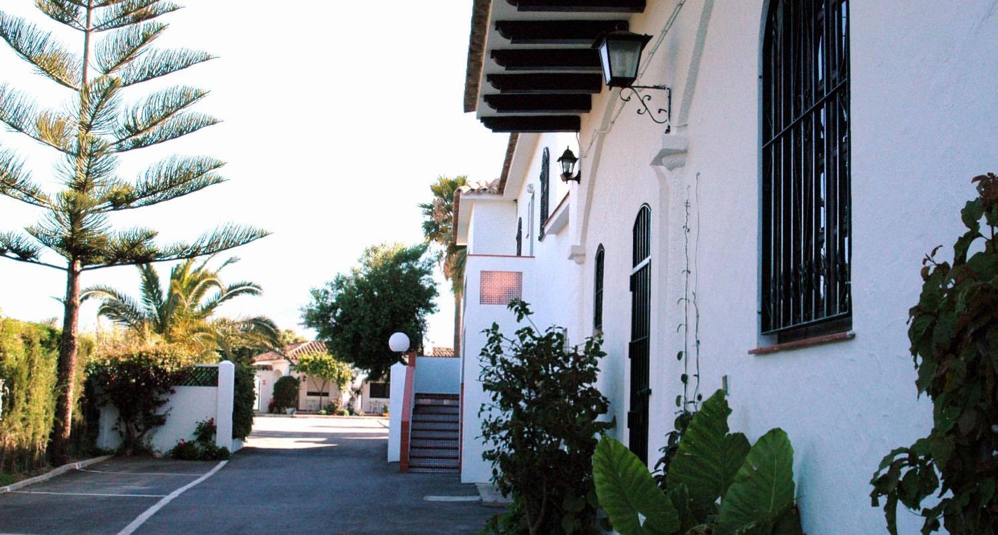 La Codorniz Hotel Тарифа Екстериор снимка